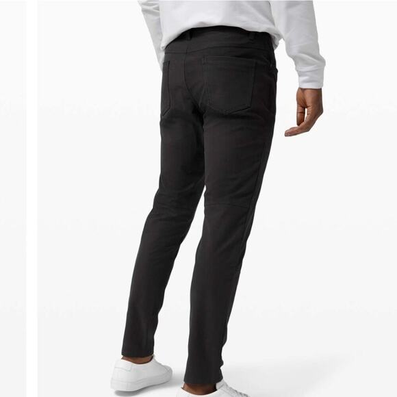 Lululemon ABC Slim *Utilitech 32" Pants in Black - Picture 2 of 8